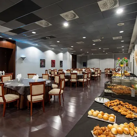 Diagonal Plaza 4* سرقسطة