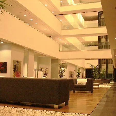 Diagonal Plaza فندق 4*
