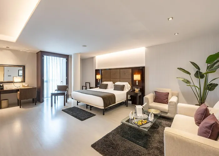 Diagonal Plaza 4* Saragozza