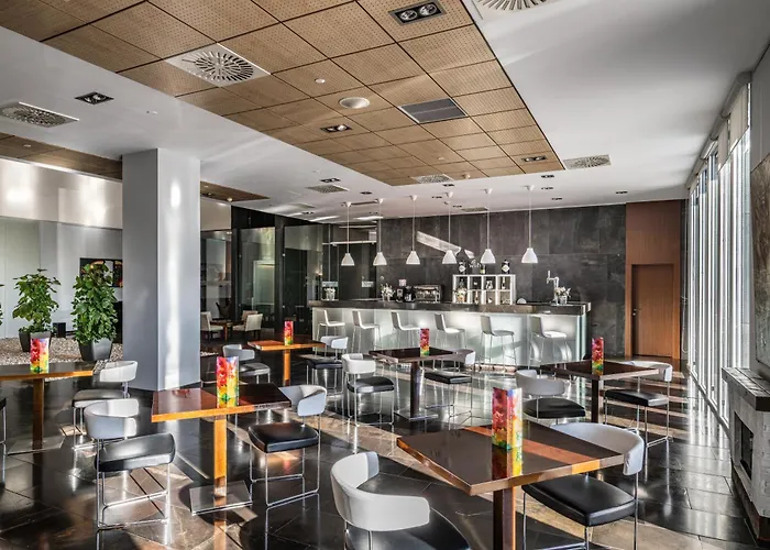 Diagonal Plaza 4* Saragozza